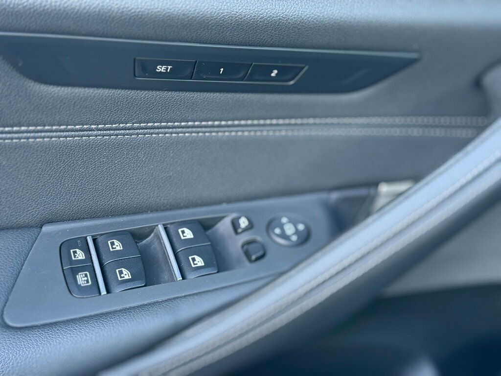 2021 BMW 5 Series 540i xDrive - 22977524 - 37