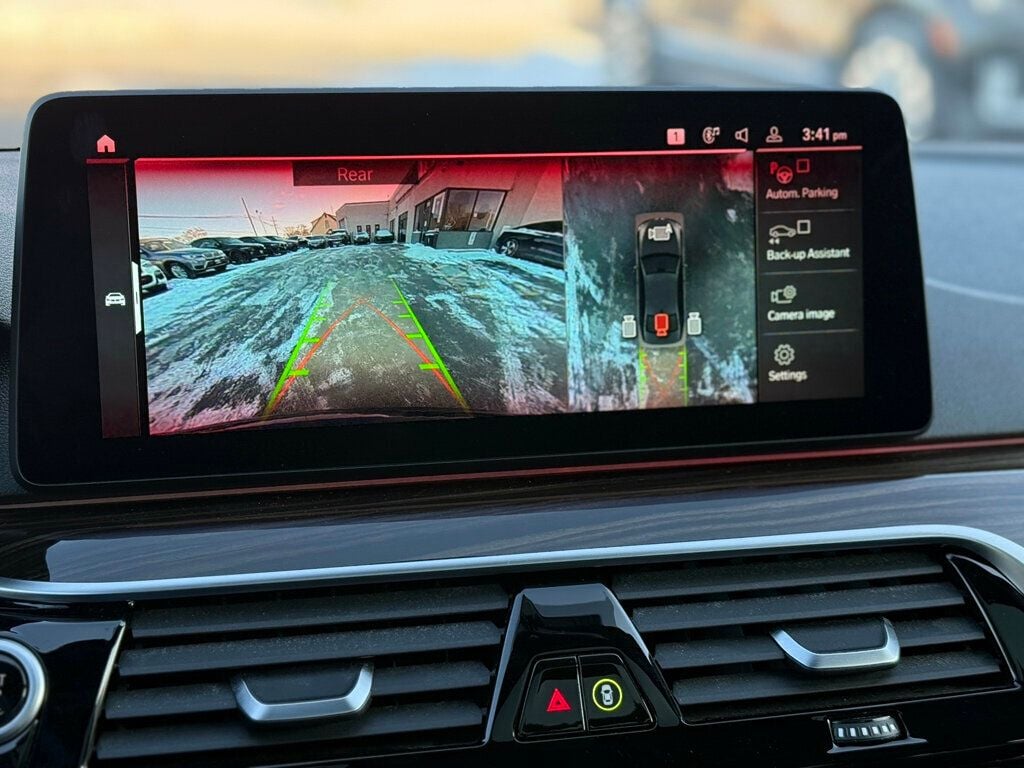 2021 BMW 5 Series 540i xDrive - 22977524 - 3