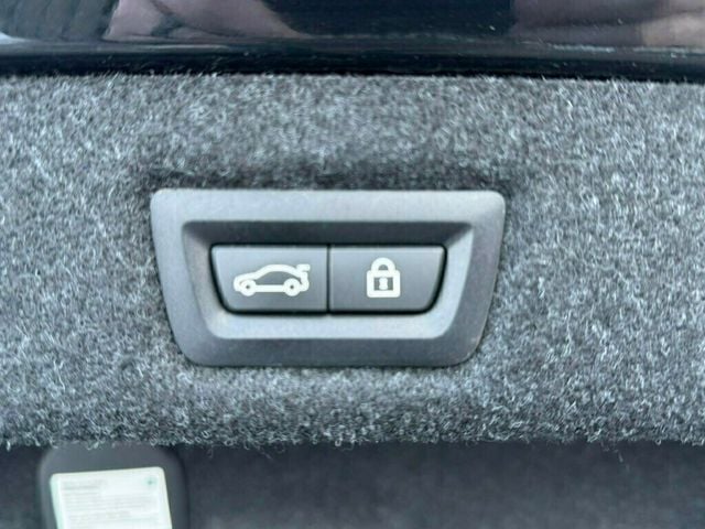 2021 BMW 5 Series 540i xDrive - 22977524 - 45