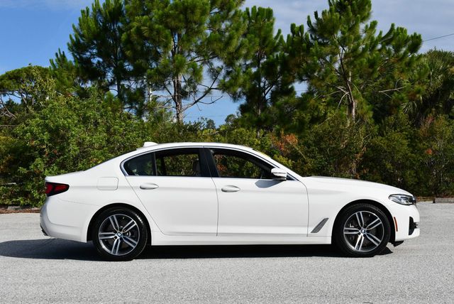 2021 BMW 5 Series 540i xDrive Sedan W/Premium & Luxury Seating Packages - 23046971 - 32