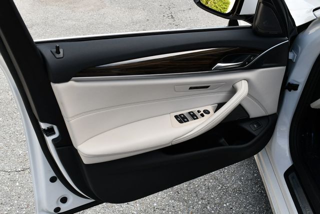 2021 BMW 5 Series 540i xDrive Sedan W/Premium & Luxury Seating Packages - 23046971 - 38