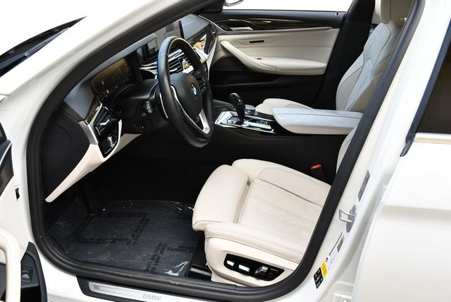 2021 BMW 5 Series 540i xDrive Sedan W/Premium & Luxury Seating Packages - 23046971 - 41