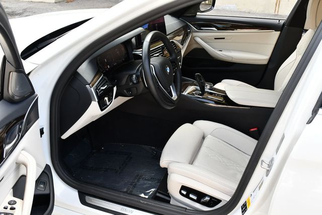 2021 BMW 5 Series 540i xDrive Sedan W/Premium & Luxury Seating Packages - 23046971 - 43