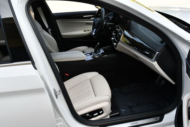 2021 BMW 5 Series 540i xDrive Sedan W/Premium & Luxury Seating Packages - 23046971 - 46