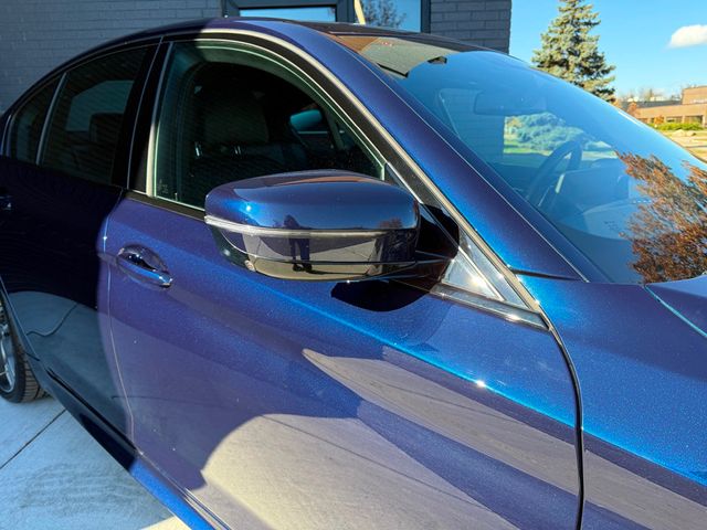 2021 BMW 5 Series M550i xDrive - 22932620 - 9