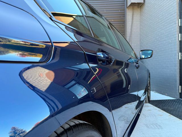 2021 BMW 5 Series M550i xDrive - 22932620 - 19