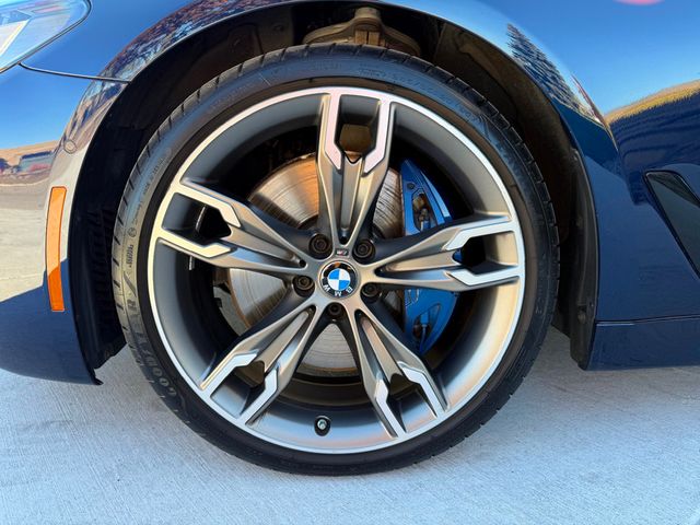 2021 BMW 5 Series M550i xDrive - 22932620 - 26