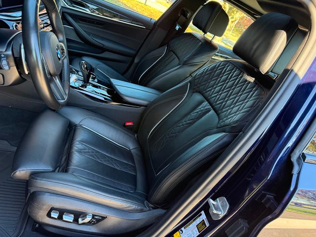 2021 BMW 5 Series M550i xDrive - 22932620 - 30