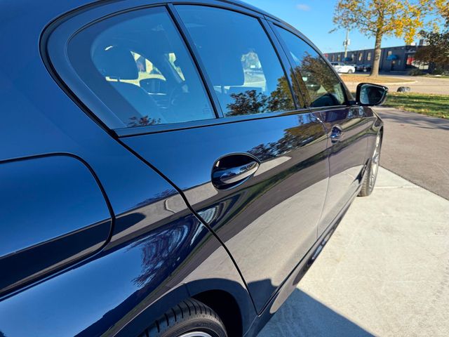 2021 BMW 5 Series M550i xDrive - 22932620 - 5