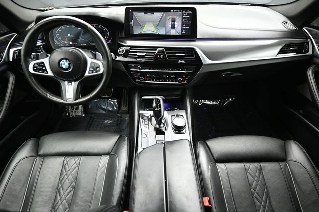 2021 BMW 5 Series M550i xDrive - 23046102 - 10