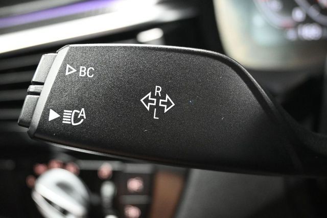 2021 BMW 5 Series M550i xDrive - 23046102 - 19