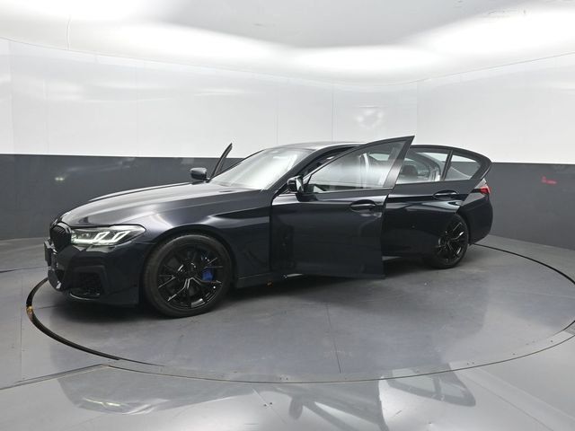 2021 BMW 5 Series M550i xDrive - 23046102 - 34