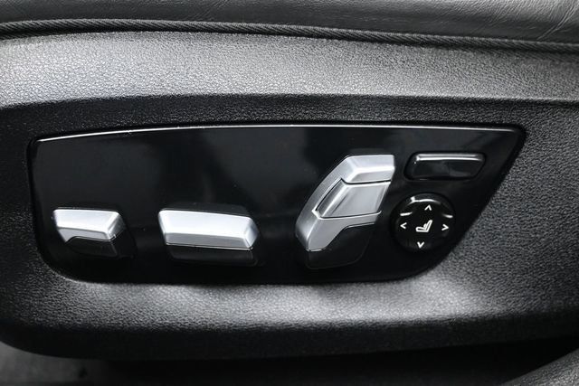 2021 BMW 5 Series M550i xDrive - 23046102 - 7