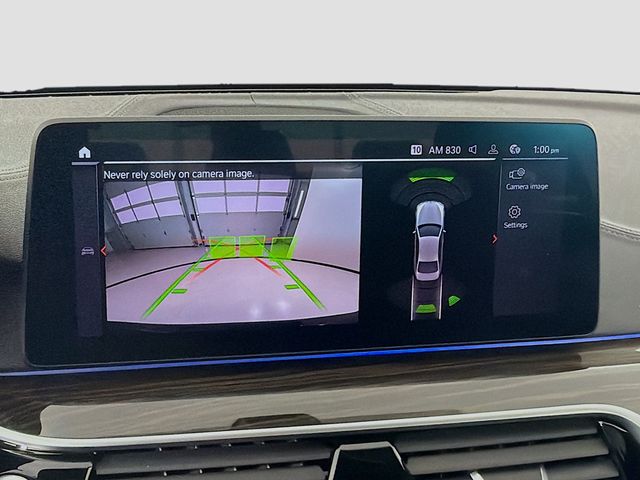 2021 BMW 5 Series M550i xDrive - 23003404 - 14
