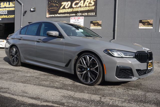 2021 BMW 5 Series M550i xDrive DRIVER ASSIST+/EXECUTIVE/PARK ASSIST/SHADOWLINE PKG - 22965600 - 9