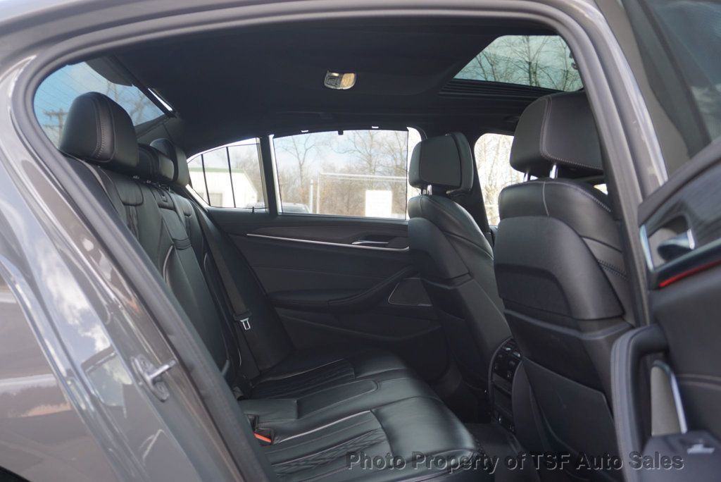 2021 BMW 5 Series M550i xDrive DRIVER ASSIST+/EXECUTIVE/PARK ASSIST/SHADOWLINE PKG - 22965600 - 15
