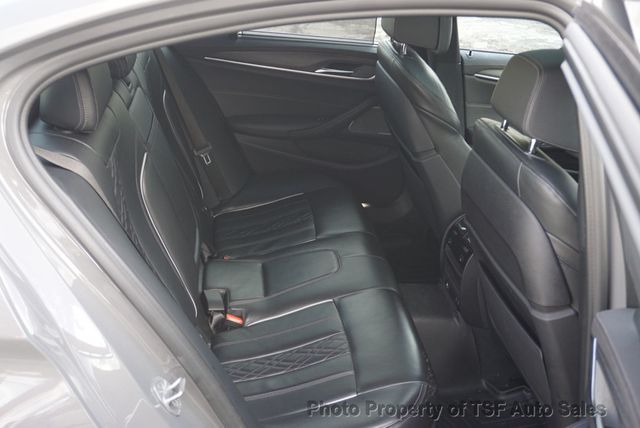 2021 BMW 5 Series M550i xDrive DRIVER ASSIST+/EXECUTIVE/PARK ASSIST/SHADOWLINE PKG - 22965600 - 17