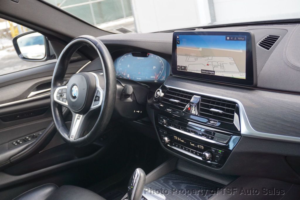 2021 BMW 5 Series M550i xDrive DRIVER ASSIST+/EXECUTIVE/PARK ASSIST/SHADOWLINE PKG - 22965600 - 19