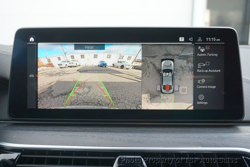 2021 BMW 5 Series M550i xDrive DRIVER ASSIST+/EXECUTIVE/PARK ASSIST/SHADOWLINE PKG - 22965600 - 22