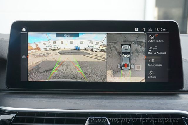 2021 BMW 5 Series M550i xDrive DRIVER ASSIST+/EXECUTIVE/PARK ASSIST/SHADOWLINE PKG - 22965600 - 22