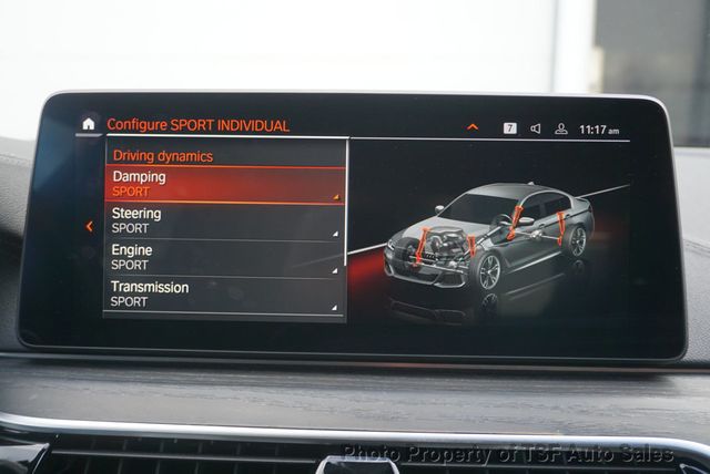 2021 BMW 5 Series M550i xDrive DRIVER ASSIST+/EXECUTIVE/PARK ASSIST/SHADOWLINE PKG - 22965600 - 33