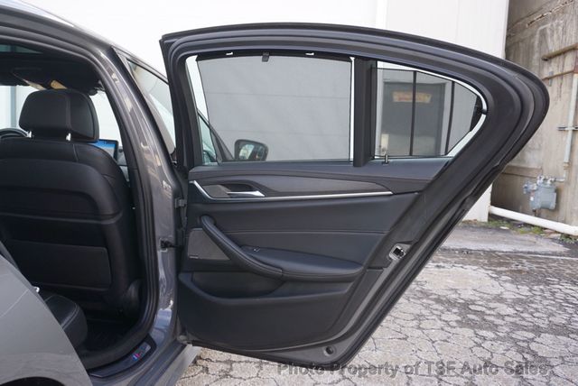 2021 BMW 5 Series M550i xDrive DRIVER ASSIST+/EXECUTIVE/PARK ASSIST/SHADOWLINE PKG - 22965600 - 50