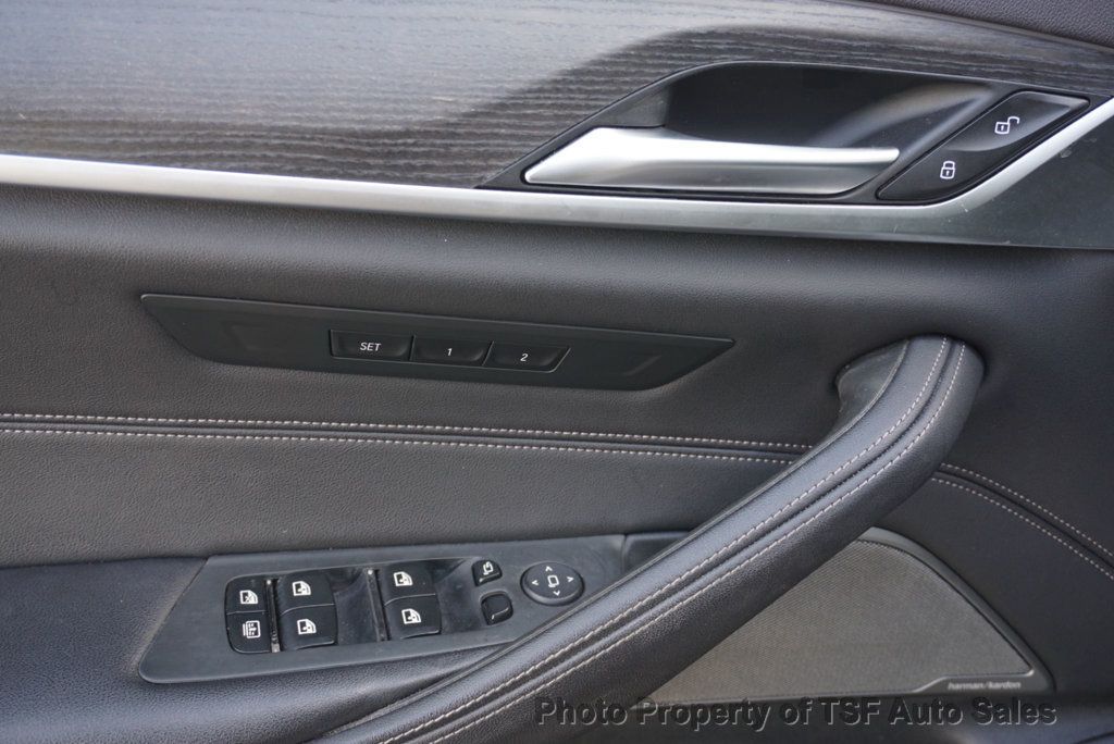 2021 BMW 5 Series M550i xDrive DRIVER ASSIST+/EXECUTIVE/PARK ASSIST/SHADOWLINE PKG - 22965600 - 52