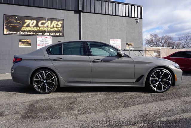 2021 BMW 5 Series M550i xDrive DRIVER ASSIST+/EXECUTIVE/PARK ASSIST/SHADOWLINE PKG - 22965600 - 8