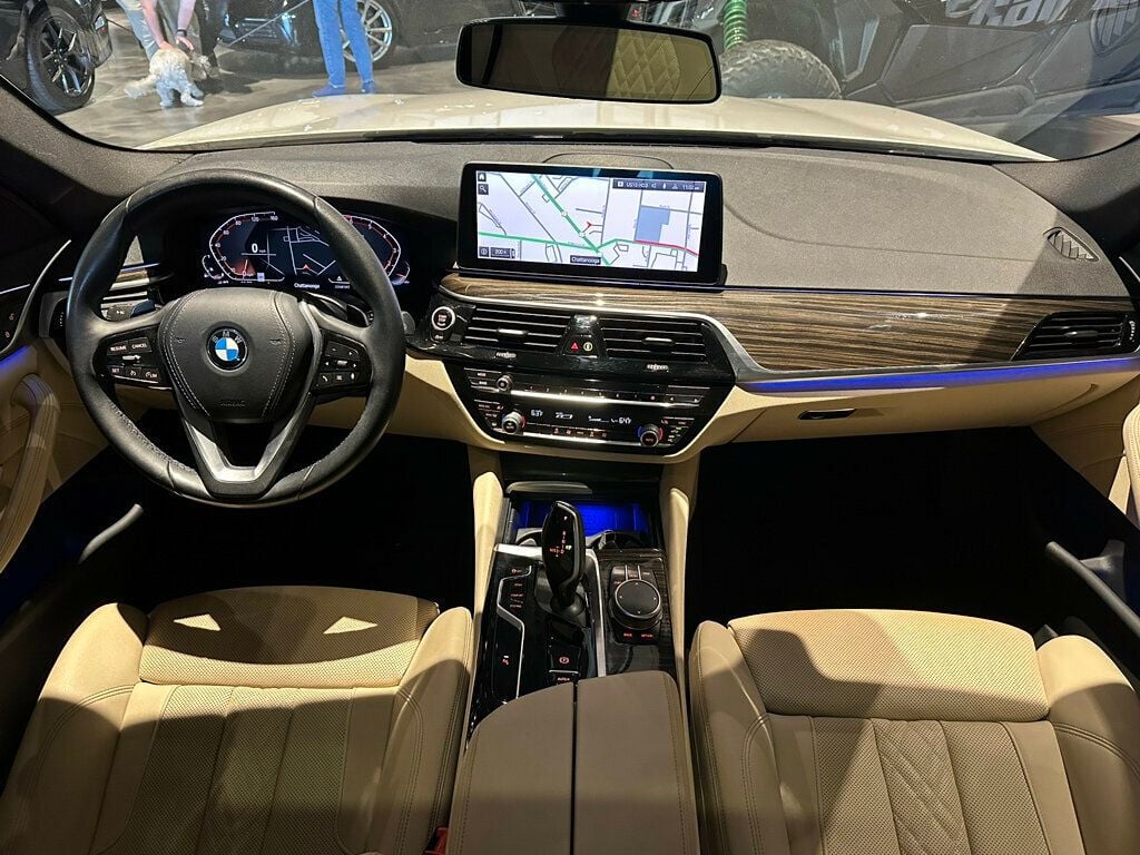 2021 BMW 5 Series Navigation/Moonroof/AppleCarplay/AndroidAuto/ParkDistanceCntrl - 22370321 - 12