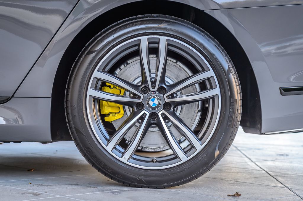 2021 BMW 7 Series  - 22952625 - 10