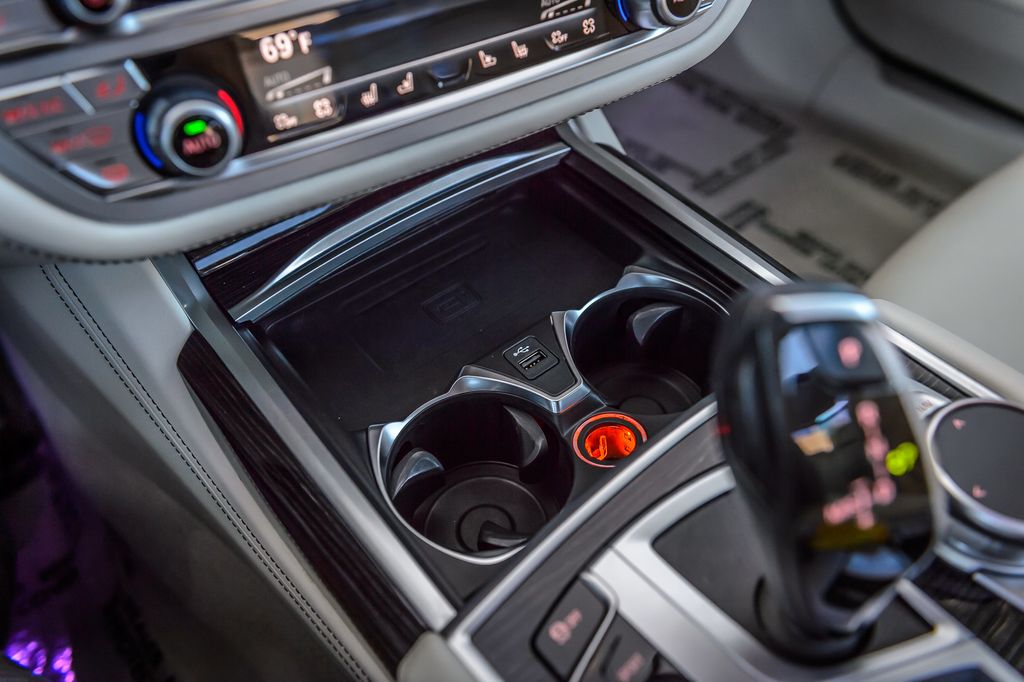 2021 BMW 7 Series  - 22952625 - 27