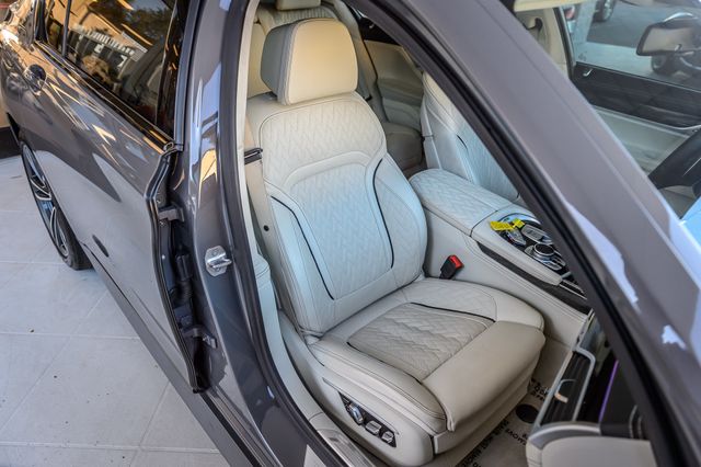 2021 BMW 7 Series  - 22952625 - 38