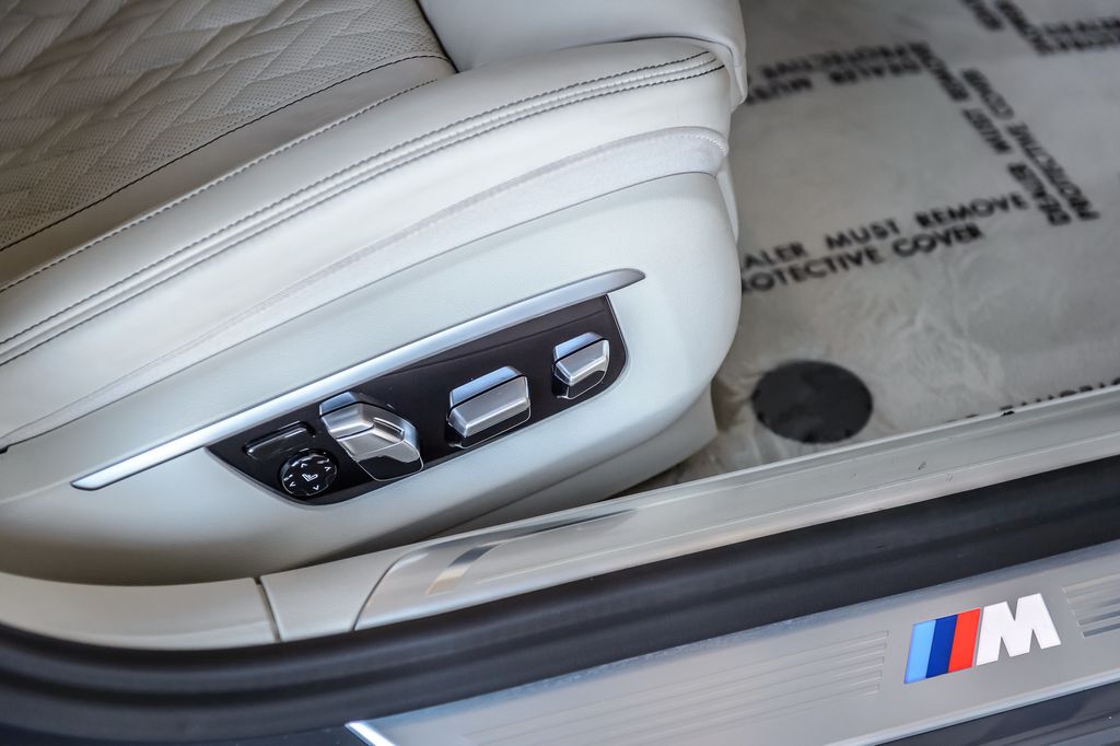 2021 BMW 7 Series  - 22952625 - 45
