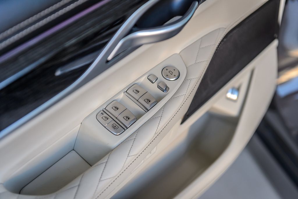 2021 BMW 7 Series  - 22952625 - 49