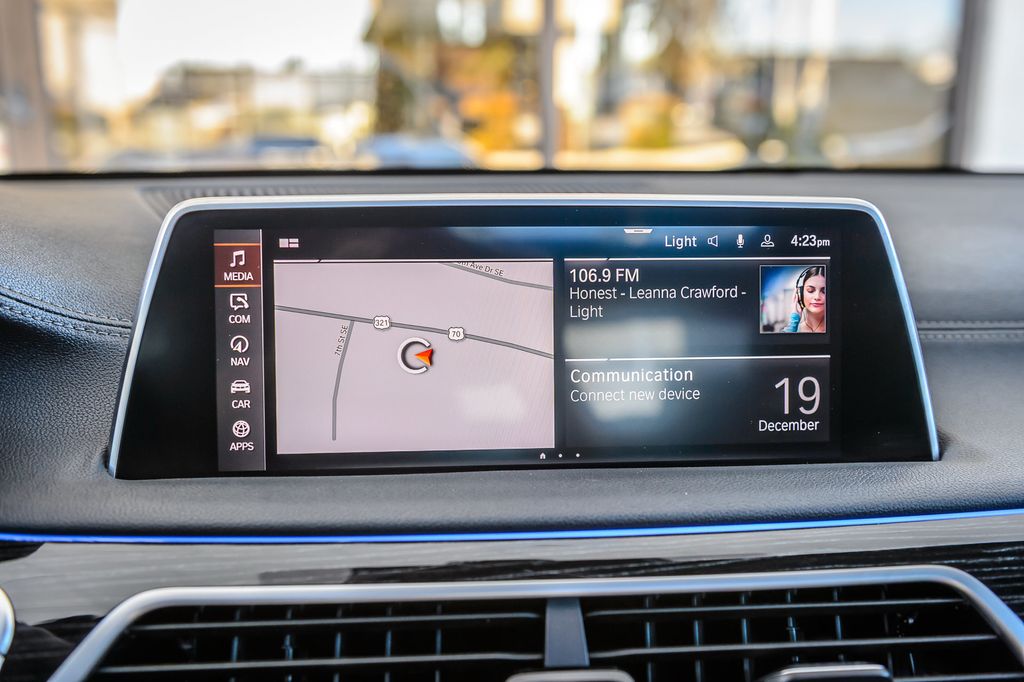 2021 BMW 7 Series 740i - 22955703 - 18