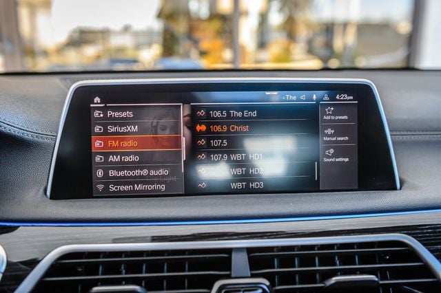 2021 BMW 7 Series 740i - 22955703 - 19