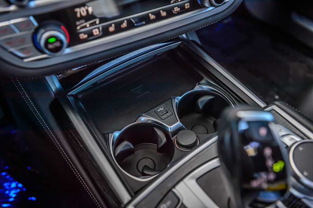 2021 BMW 7 Series 740i - 22955703 - 29