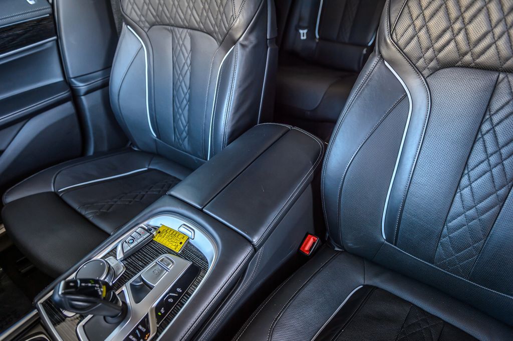 2021 BMW 7 Series 740i - 22955703 - 31