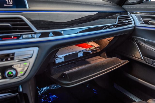 2021 BMW 7 Series 740i - 22955703 - 34