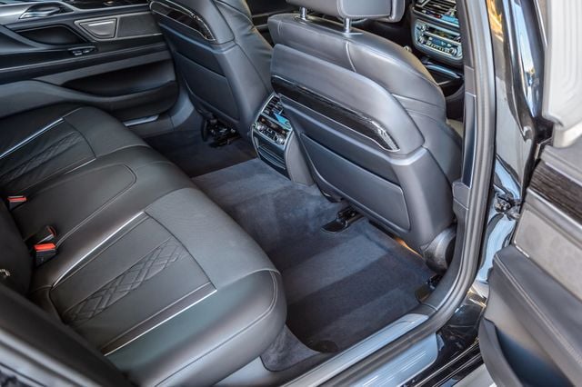 2021 BMW 7 Series 740i - 22955703 - 43