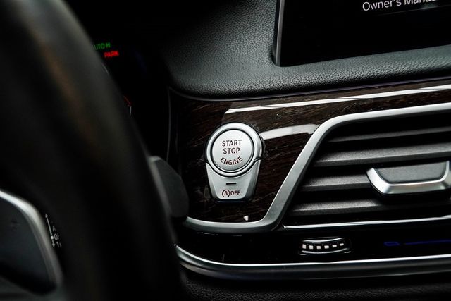 2021 BMW 7 Series 740i xDrive - 22938729 - 20