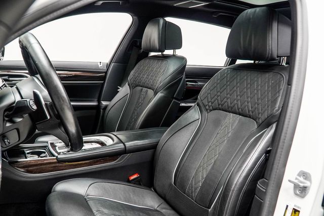 2021 BMW 7 Series 740i xDrive - 22938729 - 34
