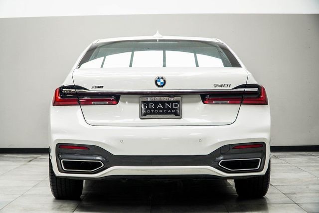 2021 BMW 7 Series 740i xDrive - 23047518 - 10
