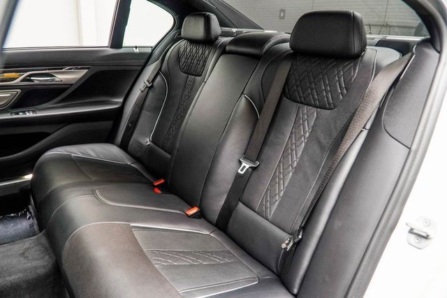 2021 BMW 7 Series 740i xDrive - 23047518 - 38
