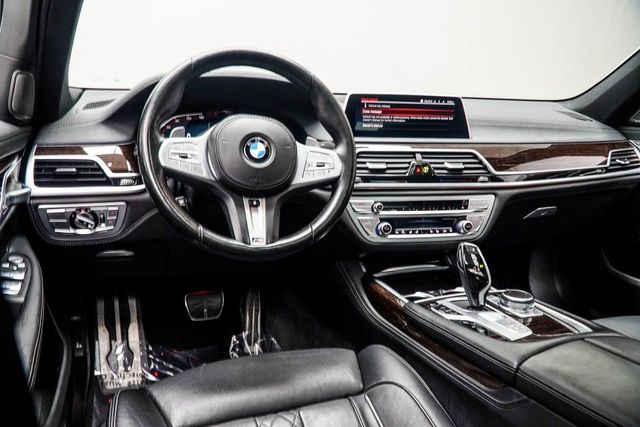 2021 BMW 7 Series 740i xDrive - 23047518 - 4
