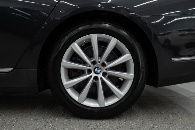 2021 BMW 7 Series 740i xDrive - 22382624 - 49