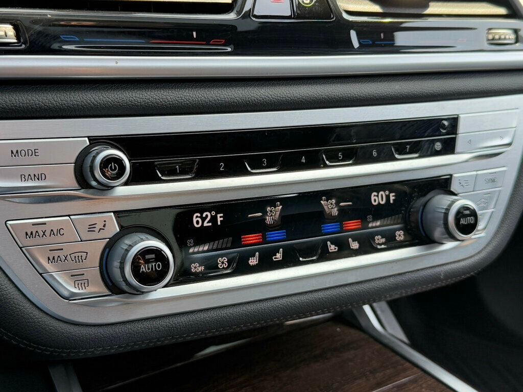 2021 Bmw 740i xDrive photo 28