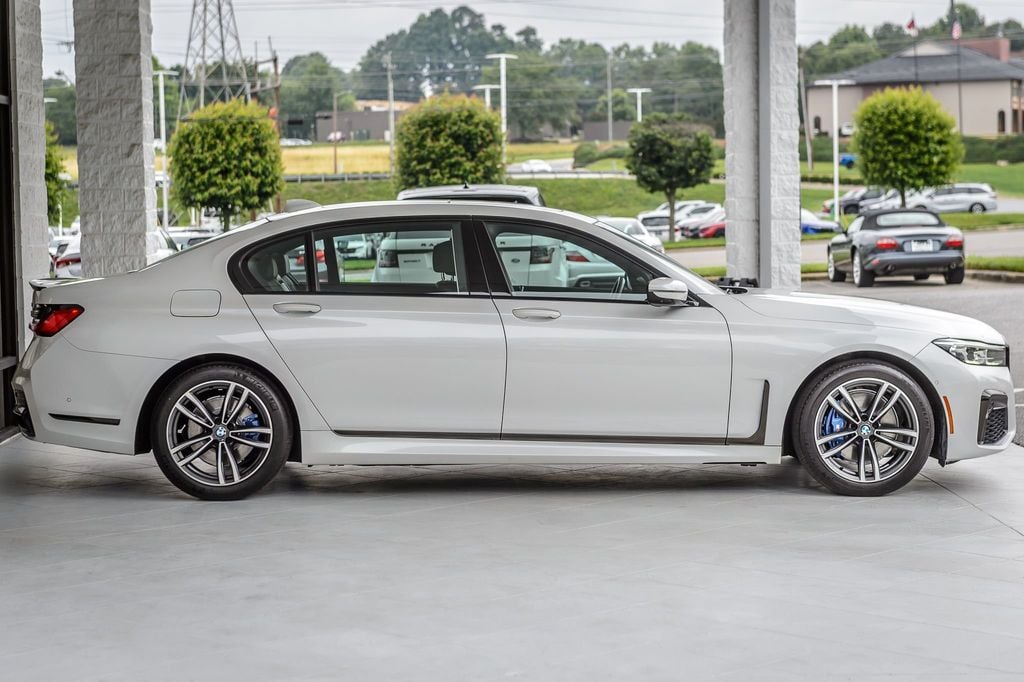2021 BMW 7 Series 740i xDRIVE - WHITE ON BROWN - NAV - BACKUP CAM - CARPLAY  - 22858598 - 57