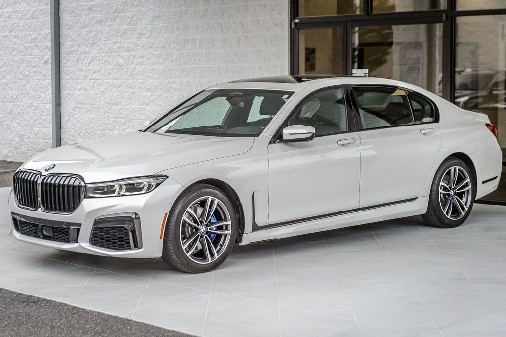 2021 BMW 7 Series 740i xDRIVE - WHITE ON BROWN - NAV - BACKUP CAM - CARPLAY  - 22858598 - 5