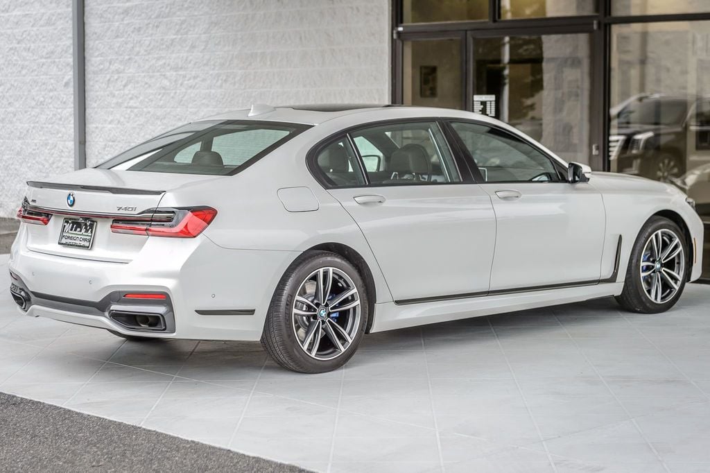 2021 BMW 7 Series 740i xDRIVE - WHITE ON BROWN - NAV - BACKUP CAM - CARPLAY  - 22858598 - 8